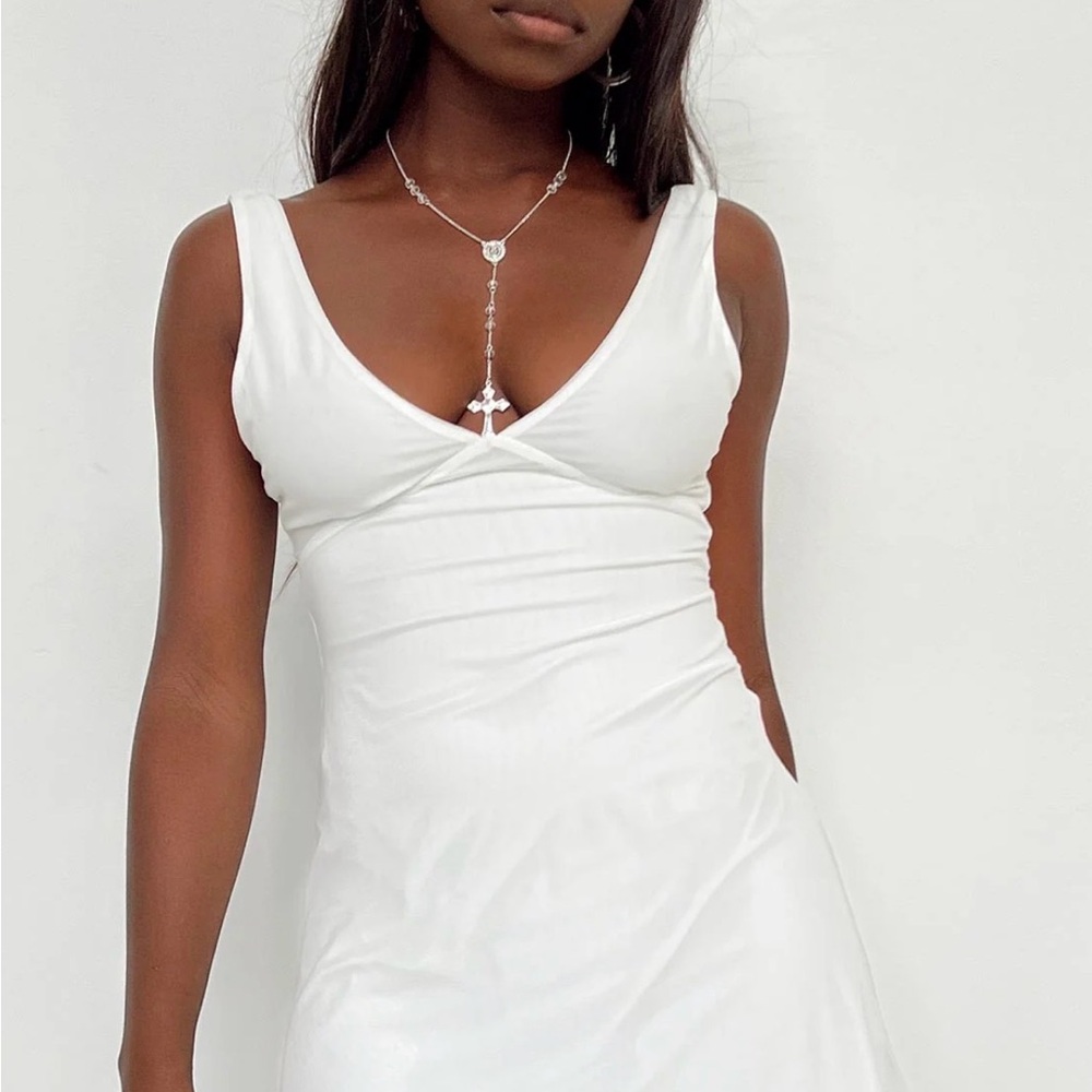 Princess Polly White V-Neck Sleeveless Women’s Dress